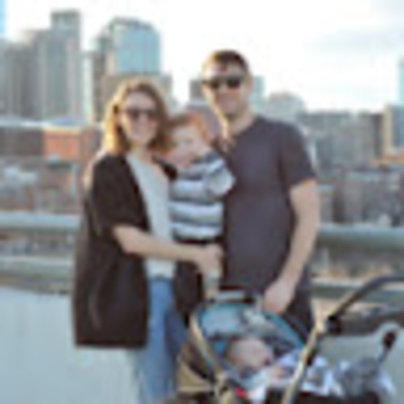 Meet your Posher, Kari - Picture 1 of 1